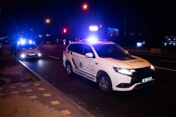 В Киеве легковушка на огромной скорости насмерть сбила девушку: водитель сбежал