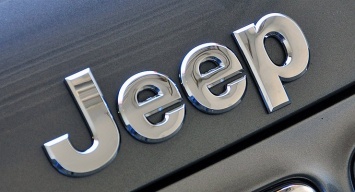 В России срочно отзываются автомобили марки Jeep и Chrysler