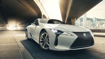 Lexus занял первое место в рейтинге удовлетворенности потребителей