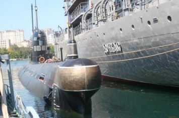 России хочет утилизировать единственную украинскую подводную лодку "Запорожье"