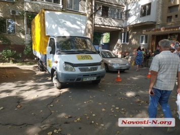 В центре Николаева в упор расстреляли водителя «Газели» из-за места на парковке