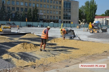 Часть главной площади Николаева обещают «накрыть стеклом»