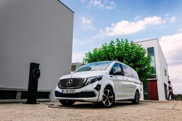 Mercedes-Benz EQV - новый пассажирский минивэн с электромотором