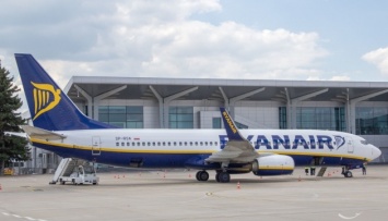 Ryanair анонсировала закрытие четырех баз в Испании