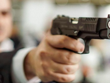 Достал пистолет из посылки: под Харьковом парень устроил стрельбу на почте