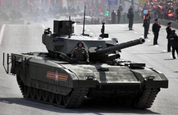 Новейший танк Т-14 «Армата» не поступит в войска