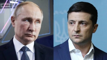 По мнению журналиста, выбор у Владимира Зеленского в паспортном противостоянии с Владимиром Путиным весьма невелик