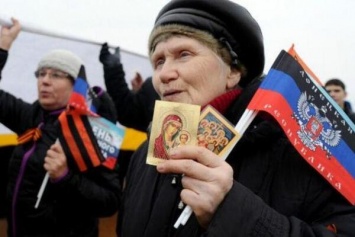 ''Голуби не отдали хлеб'': террористы опозорились нелепым фейком о пенсионерах в ''ДНР''