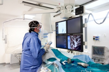 Операции без операции: рентгенохирургические методы лечения и диагностики рака