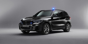 BMW X5 защитили от выстрелов из «Калашникова»