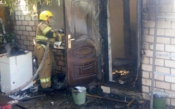 В Олешках сгорела часть дома, который принадлежал двум хозяевам