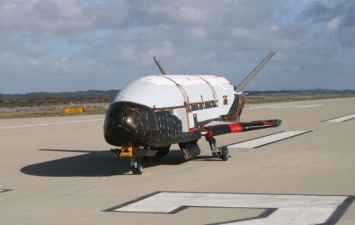 Экспериментальный орбитальный самолет ВВС США установил новый рекорд