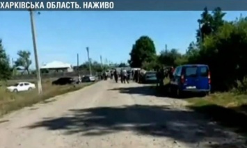 МВД Украины срочно направило группу для помощи журналистам "112 Украина", на которых напали в Харьковской области