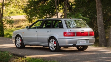 На аукцион выставлен «заряженный» Audi RS2 Avant из 90-х (ФОТО)