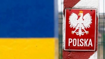 Львов и Луцк "присоединили" к Польше, гремит небывалый скандал: фото позора