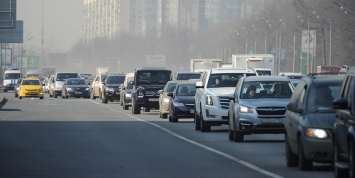 В Госдуме предложили отменить транспортный налог