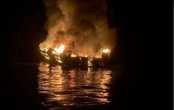 Пожар на судне в США: обнаружено 25 тел погибших