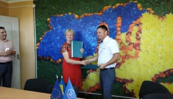 На Луганщине подписали первое в области межмуниципальное соглашение