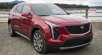 Названы сроки появления в России нового кроссовера Cadillac XT4