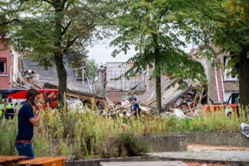 В Бельгии взрыв уничтожил три жилых дома: фото и видео