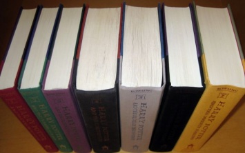 Колдовство под запретом: в американской библиотеке вспыхнул скандал из-за Гарри Поттера
