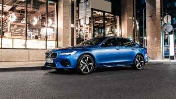 Бешеный лось. Volvo S90 китайской сборки оказался лучше, чем Mercedes и BMW (ФОТО)