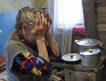 В Одесской области незваная гостья нагло обобрала старушку