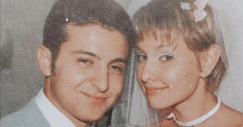 16 лет вместе: в сеть попали архивные фото со свадьбы Елены и Владимира Зеленских