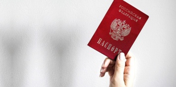 Россияне смогут покупать алкоголь по мобильному приложению вместо паспорта