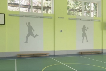 Ремонт спортзала в черниговской школе №7 стоил миллионы гривен