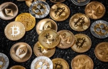 Криптовалютный спад: Bitcoin резко теряет в цене
