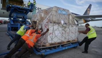 ООН доставила полторы тонны гуманитарной помощи на Багамы