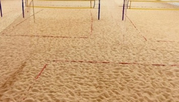 В Сумах открыли первый в Украине центр пляжного волейбола