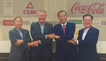 Бубка встретился с корейской делегацией Ассоциации спортивного обмена