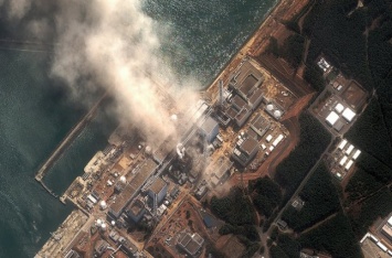Фукусима: Япония может сбросить радиоактивную воду в Тихий океан - Guardian