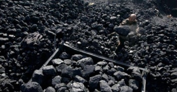 Уголь на "Центрэнерго" будет поставлять компания, работавшая с "копанками" - СМИ