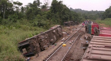 В Конго более 50 пассажиров погибло из-за аварии на железной дороге
