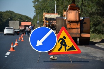 Кабмин Украины решил открыть общественности данные о состоянии ремонта дорог в стране