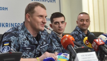 Моряк Гриценко рассказал, почему захваченные ФСБ украинские корабли стреляли в Керчи