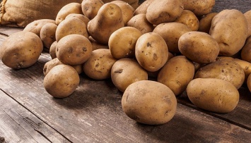 "Золотой" картофель: эксперты объяснили, почему растут цены