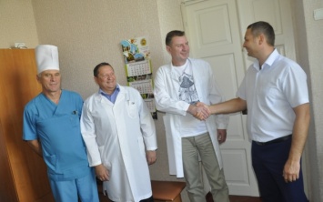 В Голопристанской больнице врачи провели первую операцию методом лапароскопии