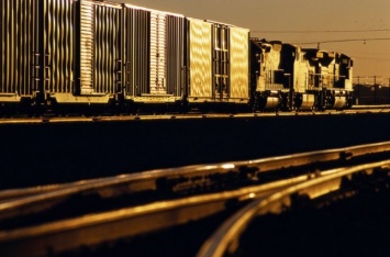 Транспортировка грузов по железным дорогам из Китая в Украину и далее в Европу пока невыгодна - эксперт
