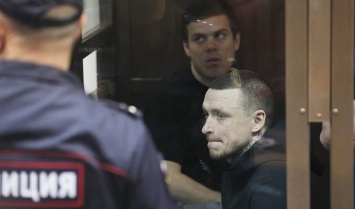 Кокорина и Мамаева выпустили, но они останутся под наблюдением