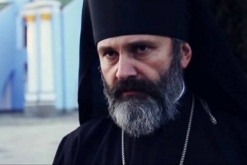 В Крыму священника ПЦУ ''вышвыривают'' на улицу: подробности скандала