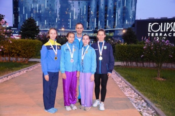 Юные одесские ушуистки привезли 6 золотых и серебряных медалей из Грузии