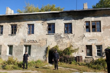В Лисичанске приняли решение о временном отселении жильцов аварийного дома
