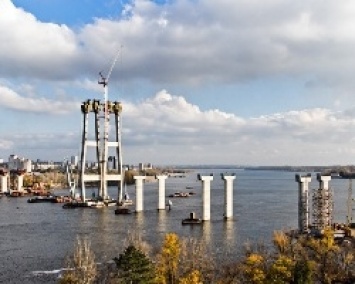 Достройку запорожского моста оценили в 12 млрд грн