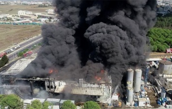 В Турции произошел взрыв на химическом заводе, есть пострадавшие