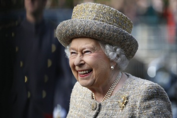 Елизавета II помогла австралийской девочке: «видели рядом с уборной»
