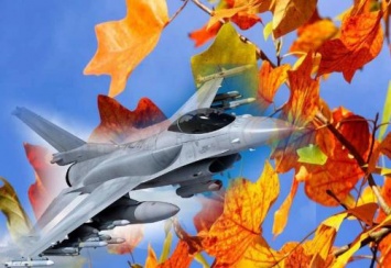 Вместо листопада - F-16 требуют замены из-за очередного крушения